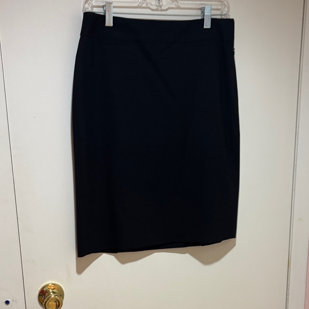 Banana Republic Classic Black Pencil Skirt